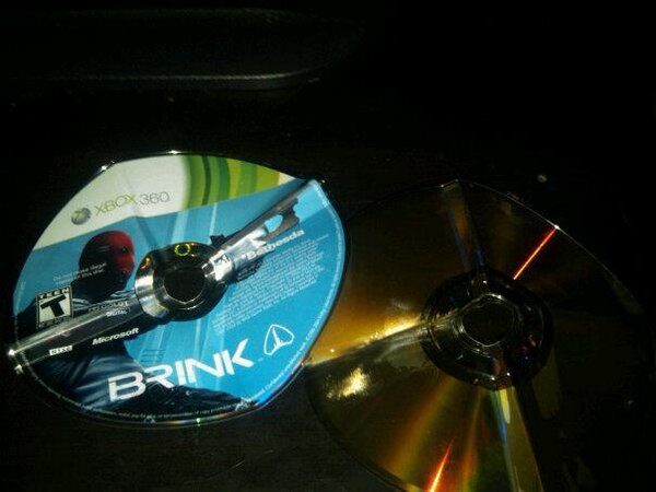 DontTrustWhitie's tweet image. #ragequitting