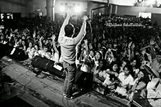 yinglooklove tweet picture