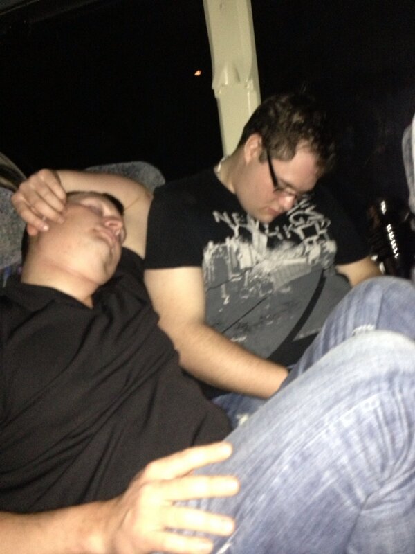 Jimbomb's tweet photo. @reinbold26 @Gette44 @reschny7 tweedle dee and tweedle dum #triceps http://t.co/b1J70OSpuI