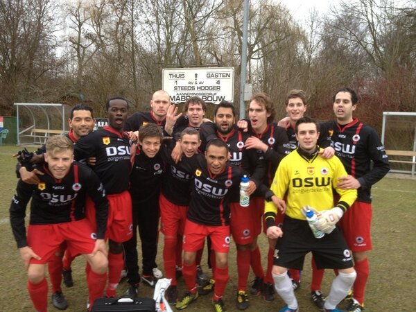 lochem68's tweet photo. Kijk naar de uitslag het is echt waar Excelsior amateur wint eerste uitwedstrijd joepie http://t.co/ZZMVMeKUhg