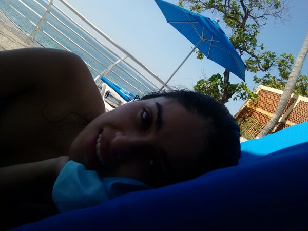 ELTOROLEMUS's tweet photo. Descanzando! http://t.co/poNupdNBwe