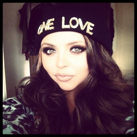 JesysWorld's tweet photo. @LittleMixOffic Jesy, can you sprinkle some of your flawlessness on me? http://t.co/Kq04lT8wpX