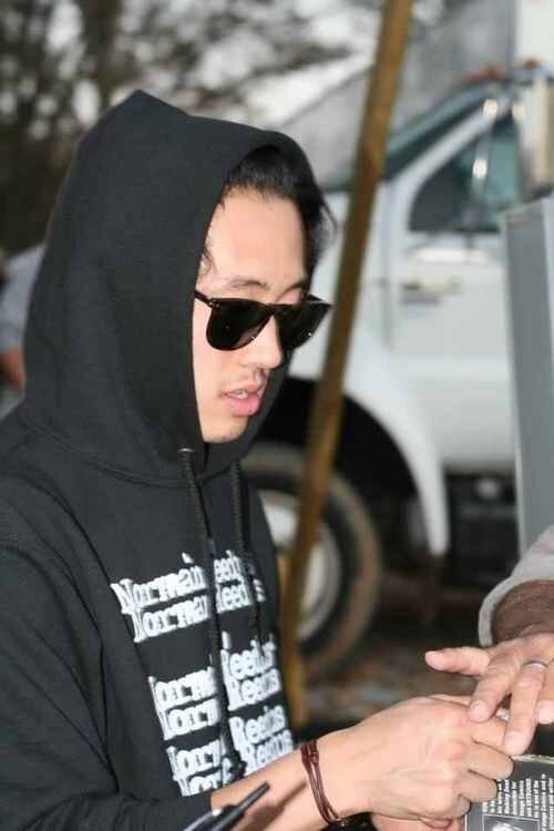 I like Steven's shirt;)