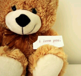 prkchnyeol's tweet photo. Happy anniv ya chagi @AS__KrystalFx :) semoga tmbh sayang sama oppa, tambah langgeng sampe kakek nenek(?) Love you:* http://t.co/97Gqflhfjd