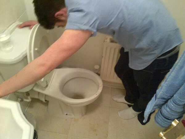 S_Gillmore's tweet image. #struggling #peakedearly #captainmyarse @JackLissamore