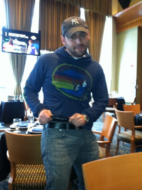 pmarcus716's tweet photo. #modelingisyourcalling @scooterbraun http://t.co/thFTzTNOwk