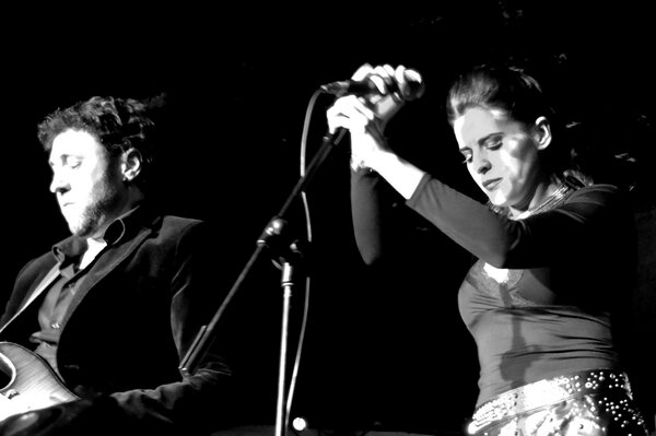 Increíble concierto en <a href="/OrangeCafe_/">OrangeCafe☕</a> el pasado viernes. Muchas gracias a todos por venir...