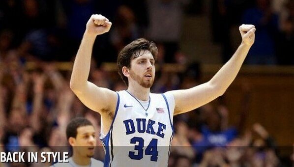 ESPNBB's tweet photo. I would say Kelly is #BackInStyle. Duke with a huge win last night over the Hurricanes http://t.co/sDhNaCEhxE