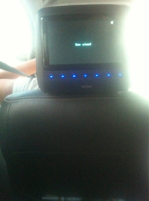 rafaelamaia_tm's tweet image. e bem na hora do 2º gol do botafogo... #semsinal