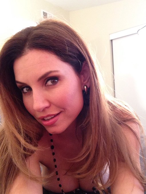 Contact me if you want to direct your personal custom video! I will blow your mind! http://t.co/eJCj<a href="/tag/happytuesday"class="tags"><span>#happytuesday</span></a>