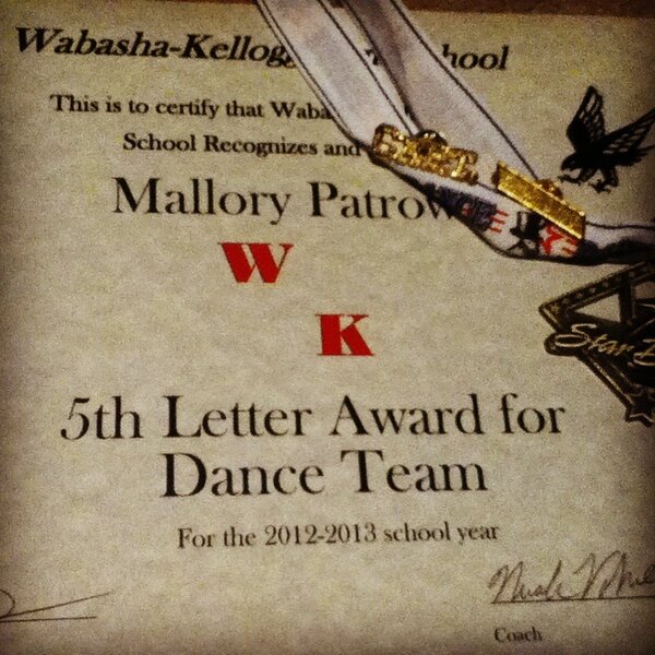 malpat1315's tweet image. Senior Banquet :&apos;( #missitalready #hatebeingold