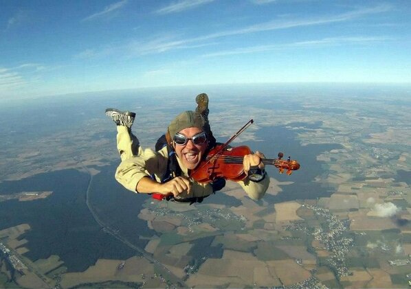 IntViolin's tweet photo. Could this be one of our customers? http://t.co/rE47UiWduG