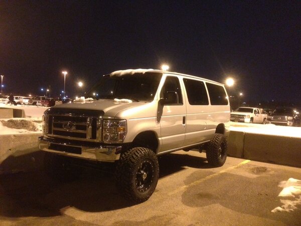 ExpeditionOps's tweet image. I get to spend the weekend in a Ujoint Offroad van on 35's. drives at 75 better than a stock vehicle. So nice.