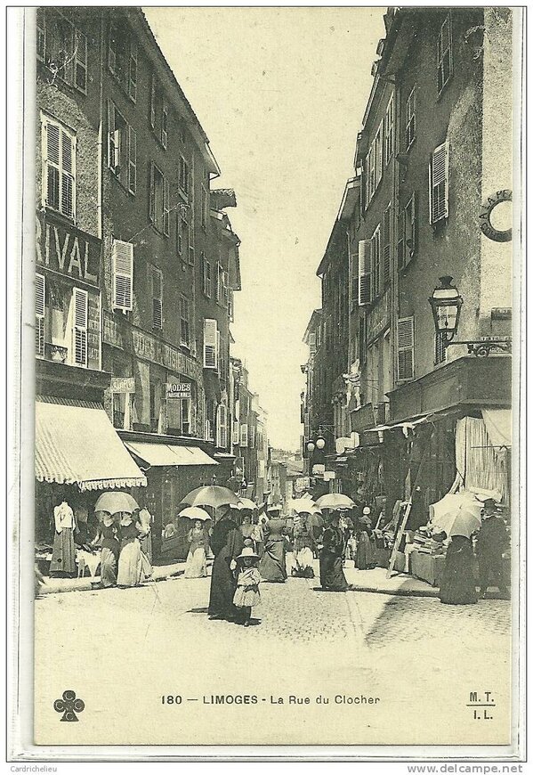 Free_boutiques's tweet photo. #Limoges : demain mardi la Révolution arrive au 35 rue du Clocher. Ouverture du premier #FreeCenter limousin à 17h. http://t.co/mJbCEWmBKJ