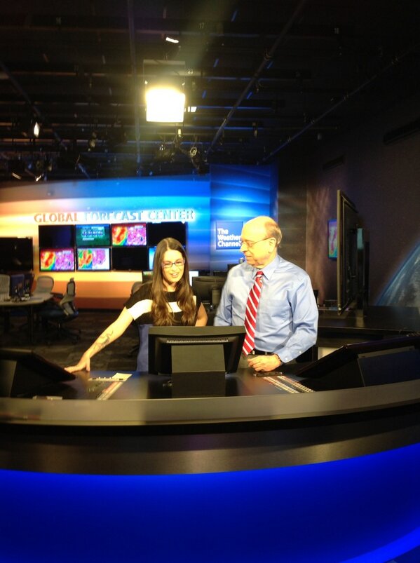 WxChannelShows's tweet image. #HackingThePlanet&apos;s @CaraSantaMaria and @DrGregForbes taping at Weather Channel HQ.
