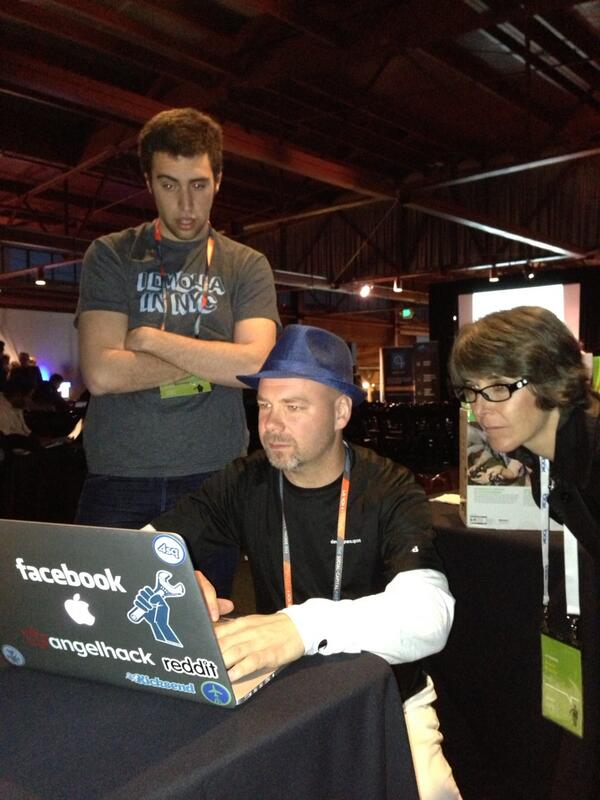 ggread's tweet image. @jayzalowitz demoing Setonia search portal to #sapdevs @schmerdy @annehardy @rocky_ong at #launchhack