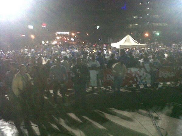 elFanboys's tweet image. Lleno total de el Salvador del mundo recibidos como Héroes grande #AzulitaHistorica  #DTSolutions #ImpresoraTermica