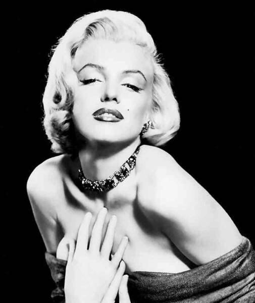 kexafebu's tweet photo. RT @N_khripkov: Истинная женская красота  #Monroe http://t.co/D2O35esjMx