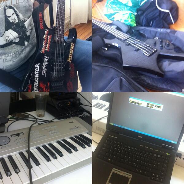 Recording guitars and bass for the new album !!! VORWÄRTZ PANZER