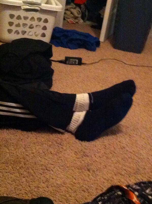 Just_Tin_Time's tweet image. #2SOCKS!