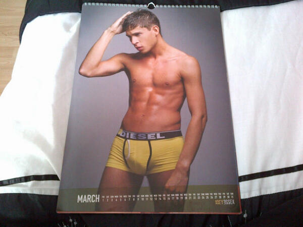 joeylover13's tweet photo. Love coming in and out of my room to see this beauty every day @JoeyEssex_ I love you http://t.co/jl1l04kNJD