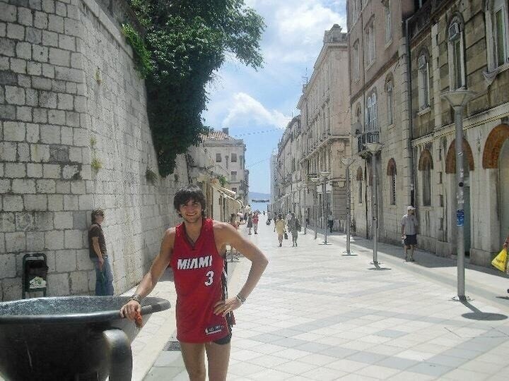 BEmz9xbCYAA5Gb1.jpg:large