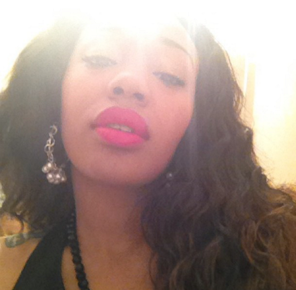 TaesHere's tweet photo. http://t.co/Gv1xYIBqZJ