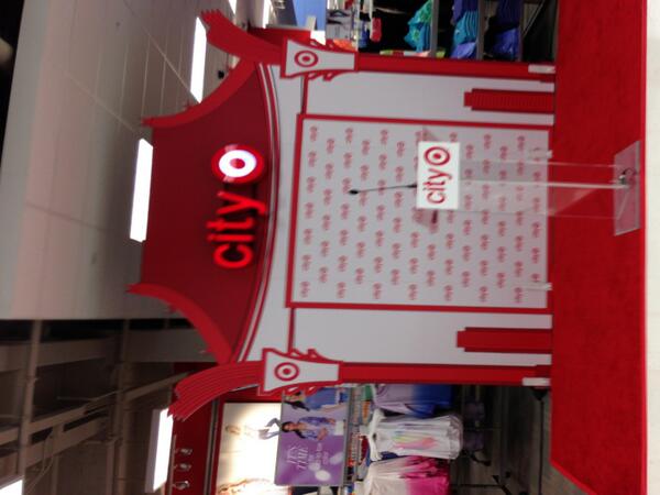 LACityTarget's tweet photo. We are ready and excited for our VIG tonight and even more to have bullseye!! @target @Target_Corp @TargetStyle http://t.co/dxT109XV2x
