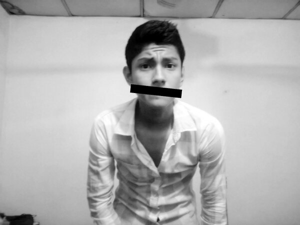 PoetaFragil_'s tweet photo. Asì los leo. http://t.co/OQdoKBUiD6