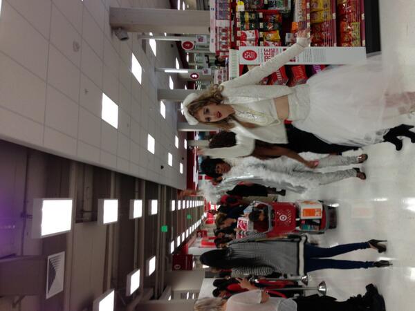 LACityTarget's tweet photo. City Love City Target http://t.co/z7kVrkEyt0