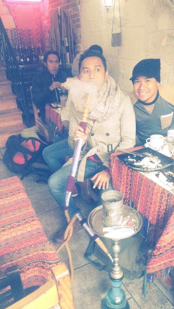 Giring_Ganesha's tweet photo. Jadi kangen Shisa di dinginnya Istanbul Turki. Pict taken with #HTCButterfly @htcindonesia http://t.co/S5wmfVUJNN