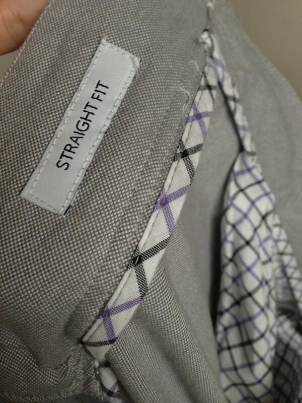iamGrrr's tweet photo. @bonobosninjas Are your slim pants usually labeled as such? Cause I ordered slim pants and this is what I got. http://t.co/Q7i5wPCqP9