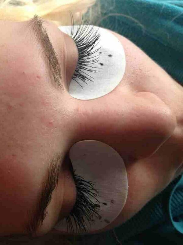 Fakinitx's tweet image. 