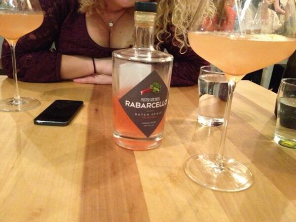 #rabarcello #rijsel #jopies <a href="/mrkitchens/">MrKitchens</a>