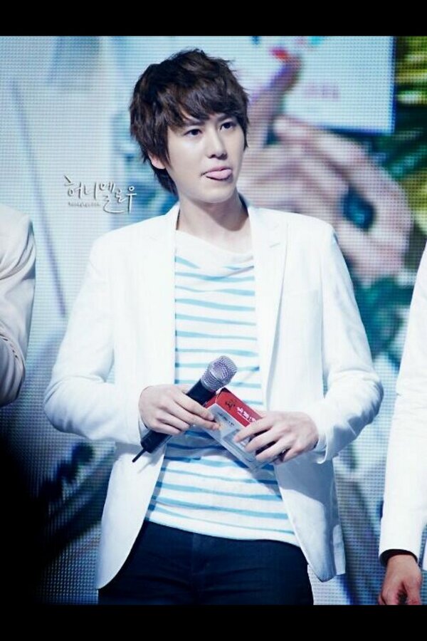 Deoom1's tweet image. علسغثعينبابنيتيين *تصيح* :(