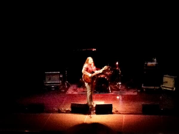 Lindsay Misiner, winner of the Soundswaves Battle of the Bands, bringing soul to the stage! #ecmw25