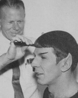 CarminaLancelot's tweet image. #spocks #haircut now that's 
What we are talking about
#Cocktails @CarminaLancelot 
@LondONtheinside