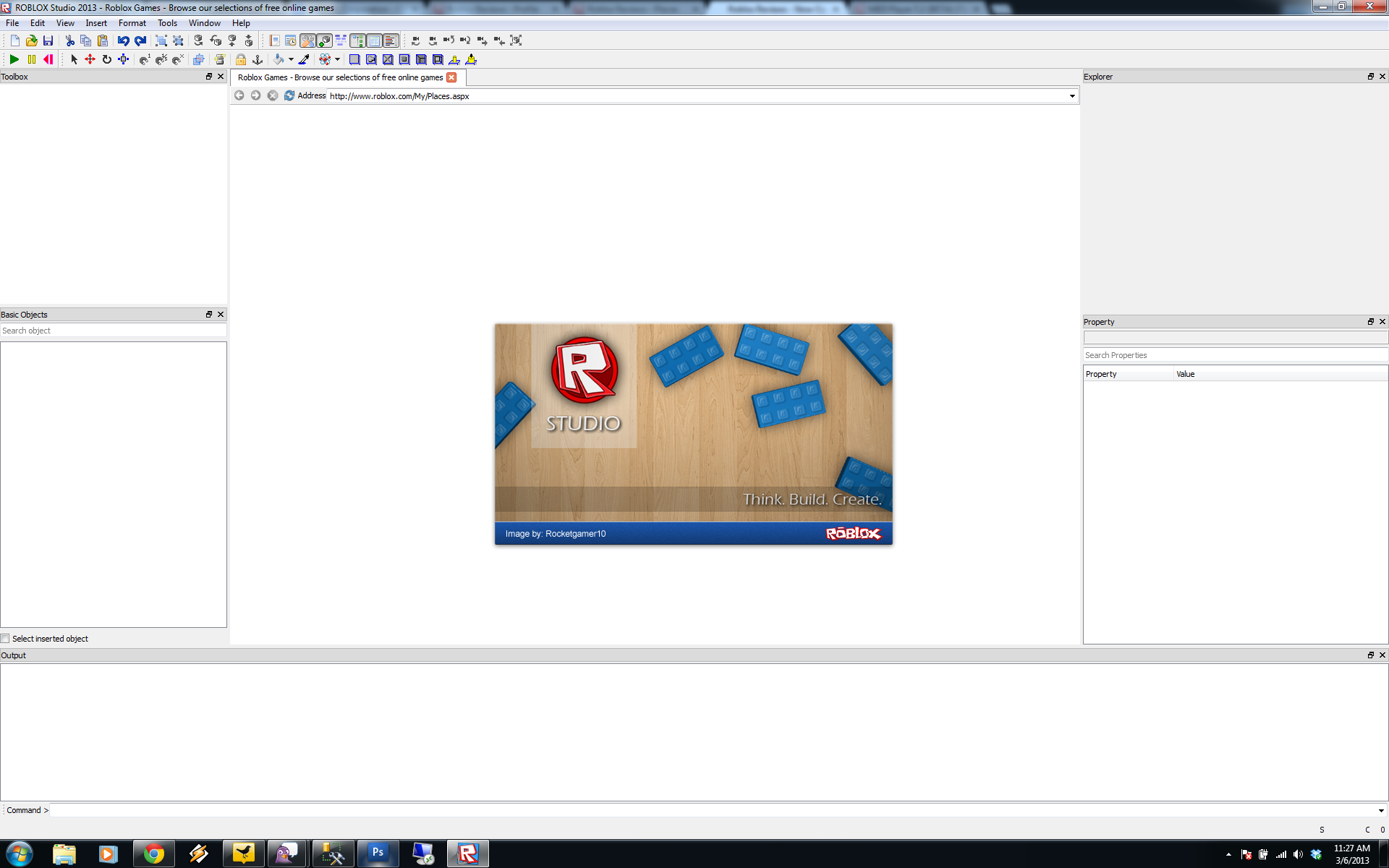 Roblox on X: MT @shedletsky: ROBLOX Studio now features user-made splash  screens from our contest a month ago. Looks professional!   / X