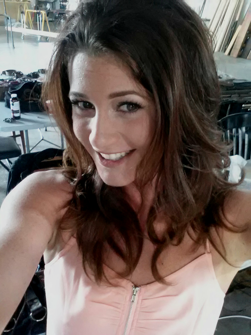 Lookin cute before my shoot... will post the "after" shot when finished and completely disheveled ;)<a href="/tag/behindthescenes"class="tags"><span>#behindthescenes</span></a><a href="/tag/gangbanging"class="tags"><span>#gangbanging</span></a>