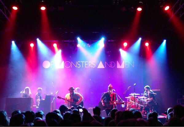 Amazing concert <a href="/monstersandmen/">Of Monsters and Men</a> so jealous of my friends seeing them under the desert sun at Coachella!