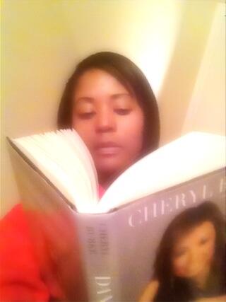 4CherylBurke's tweet image. Trying to read a chapter here and there of #DancingLessons #ILoveCheryl