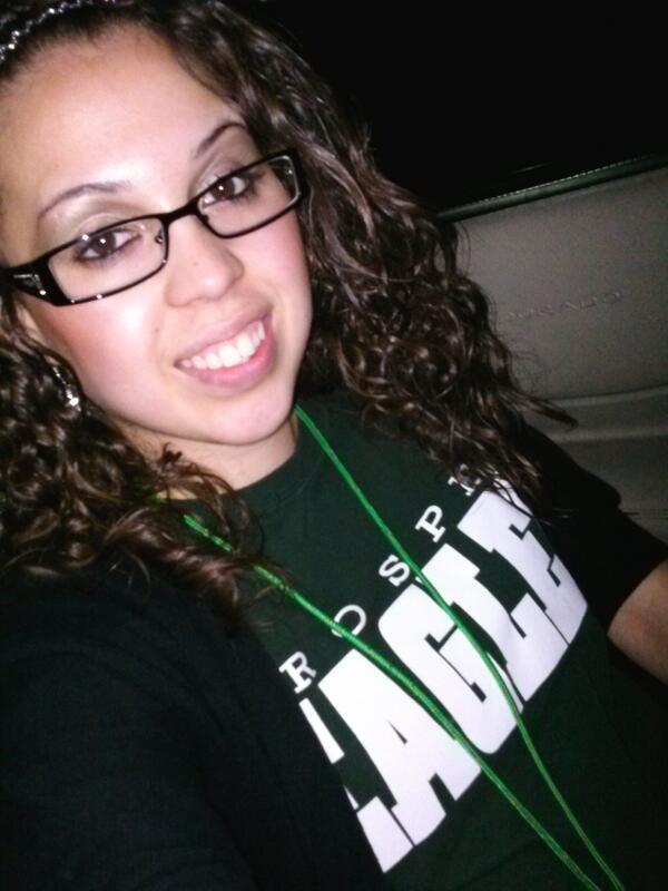 _DarkSnow_'s tweet image. Haters gonna hate.. #devacurls