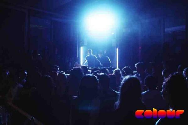 ColourMiddlesbr's tweet image. End of the day this is what it's all about! #atmosphere #beats #colour #spensleys