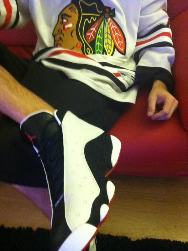 donbran312's tweet photo. #gotemearly #jordanxiii #hegotgame shout out to @chicagoblackhawks 21-0-3! http://t.co/JkYCNH0gfM