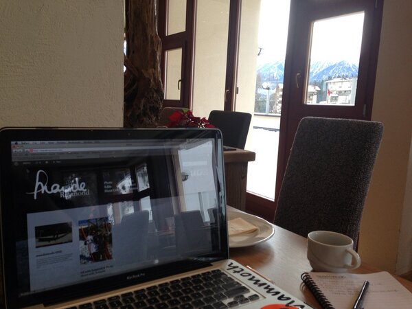 maadmaude's tweet image. Clear minded I'm planning,getting creative wth projects again, writing up in the Alps #igotstock #backatme #Realvibes