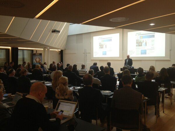svennis82 tweet media