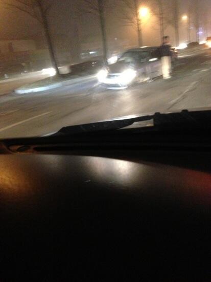 tk3770's tweet image. 이 차는 왜 이렇게 사고가 난거지?..