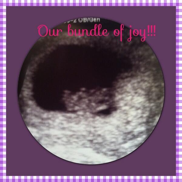 etigger8804's tweet photo. Been waiting to share the news with my friends but I'm so happy to say I'm 12 weeks pregnant!!! http://t.co/JNlRzCKq20