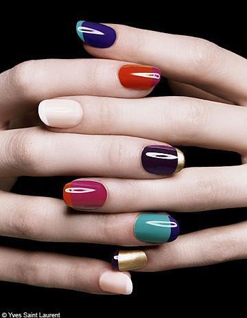 hoqiqilex's tweet photo. RT @SALONESMACAVI: Y de un flequillo a una manicura de Yves Saint Laurent....todo vale para llenarnos de ideas...... http://t.co/28Ks0Qw3CU