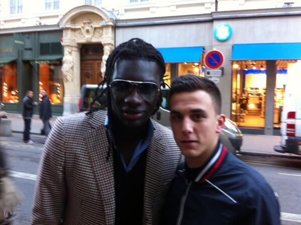 romainchague's tweet photo. Coucou gomis @ArmandHlmnn http://t.co/cZdGPw4ucZ